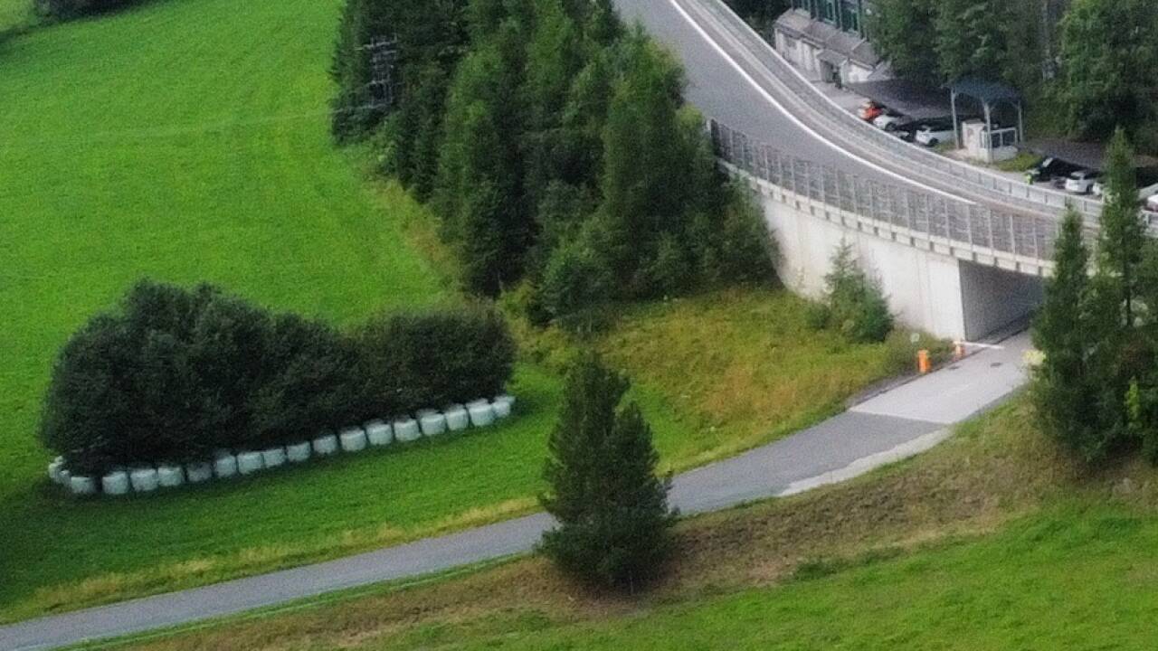 Blick von oben: Um welchen Ort handelt es sich diesmal? Hier unsere Drohnenbilder zum Durchblicken. 