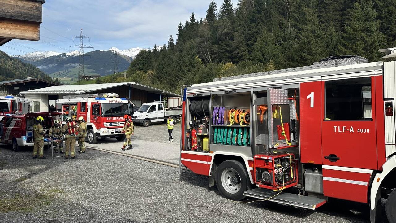 In einer Lackierei war ein Brand ausgebrochen. 