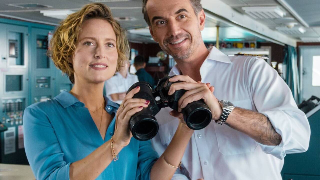 Wanda Perdelwitz war im „Traumschiff“ mit Florian Silbereisen zu sehen. Die Schauspielerin starb an den Folgen eines Fahrradunfalls in Hamburg.  