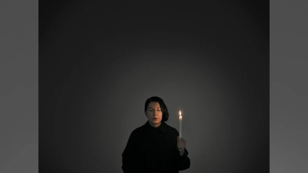 Marina Abramovic, Artist Portrait with a Candle (A), 2012, Marina Abramovic Archives und Galerie Krinzinger<br /> Marina Abramovic, Artist Portrait with a Candle (A), 2012, Marina Abramovic Archives und Galerie Krinzinger<br />