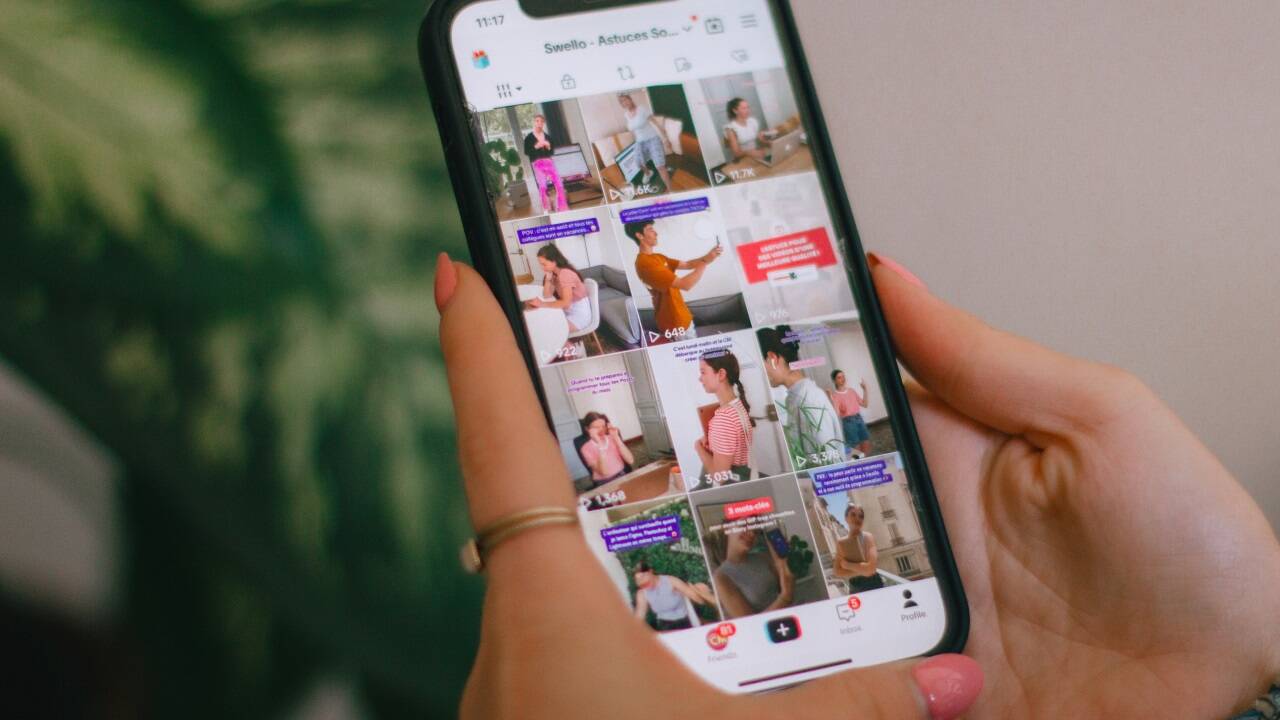 Mit neuen Gesetzen will die EU soziale Netzwerke stärker kontrollieren, und TikTok steht dabei besonders im Fokus. 