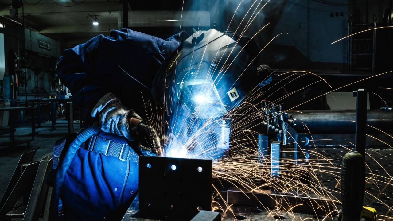 Wie viel Zukunft steckt in alten Traditionen? Und wie viel Tradition braucht das Handwerk von morgen? Im Bild: Stahlbau Ziegler.  