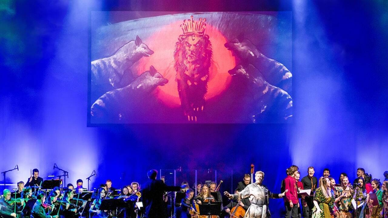 Die magische Musik von Sir Elton John und Hans Zimmer. 