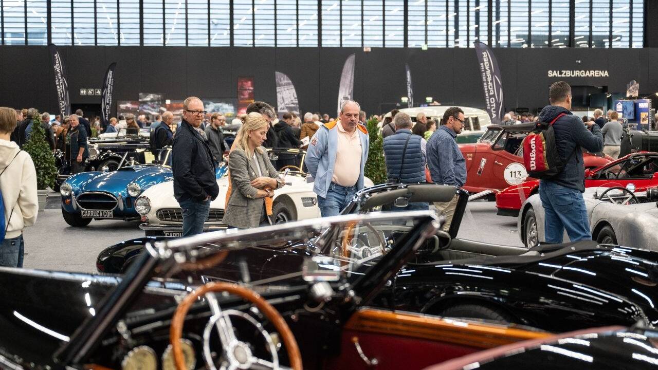Marktplatz für Oldtimerfreunde - Ob Zweirad oder Vierrad, für's Gelände oder für die Straße. Auf der Classic Expo in Salzburg trifft sich alles, was in der Oldtimerszene Rang und Namen hat, Fahrzeuge wie Händler. 