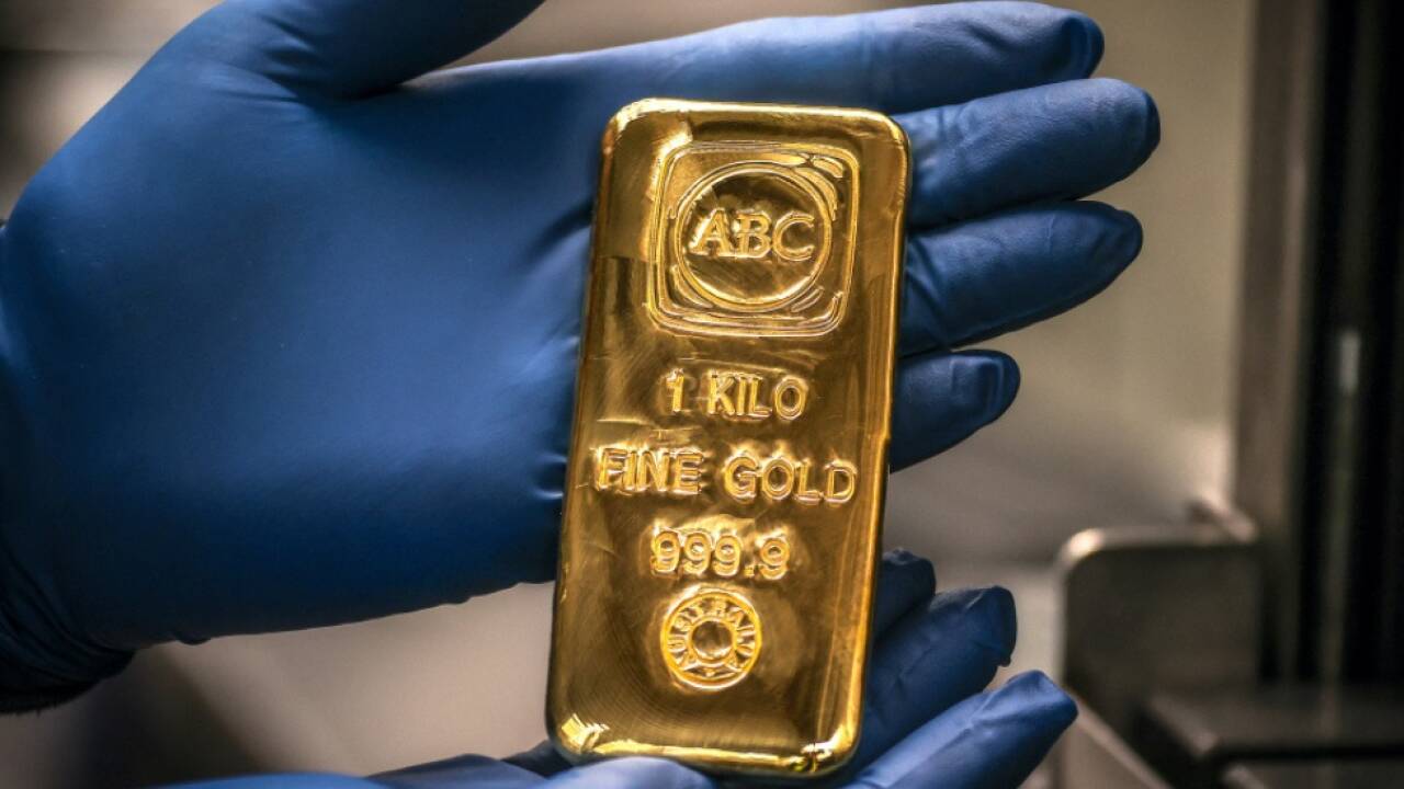 Goldpreis-h-lt-sich-bei-4-000-Dollar