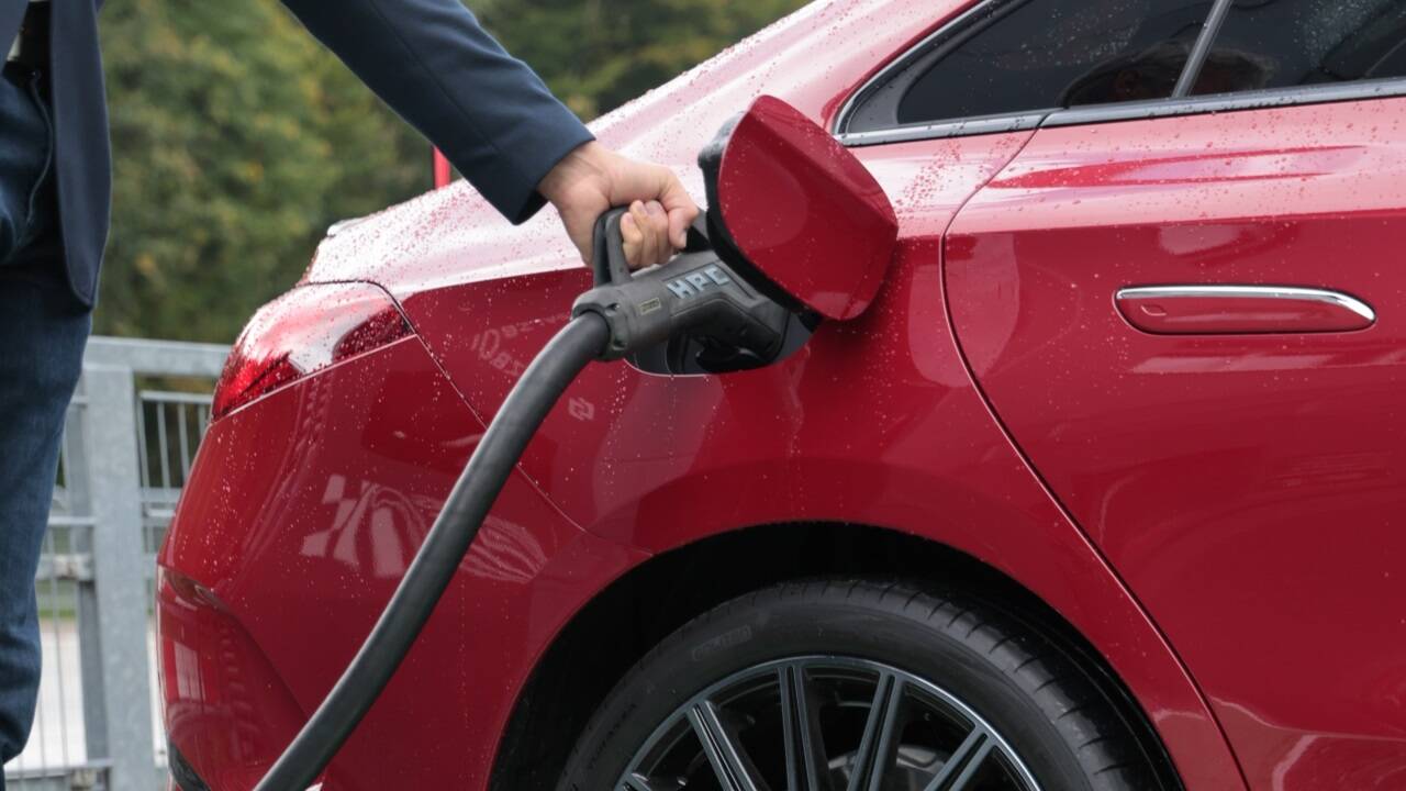 Unkomplizierte Lademöglichkeiten sind bei der Verbreitung der E-Mobilität entscheidend. 