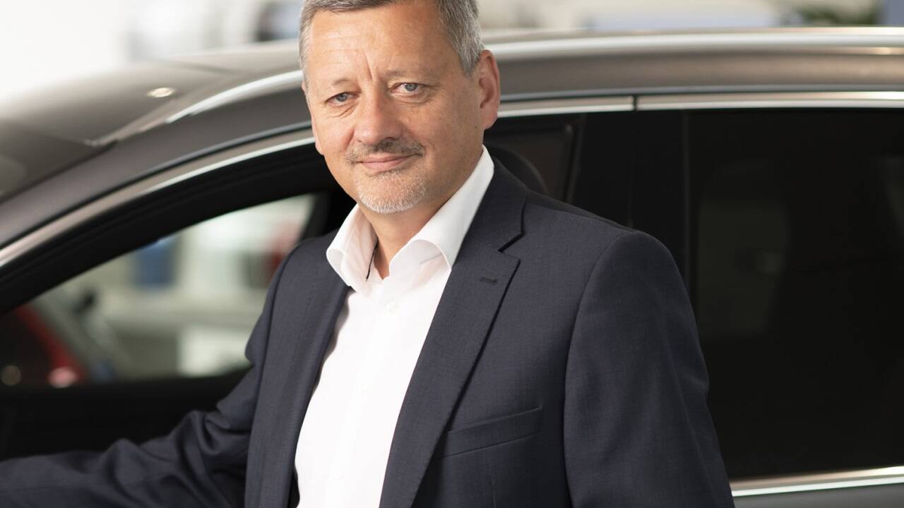Josef Nußbaumer, Sprecher der Salzburger Autohändler: „Die Akzeptanz für E-Mobilität steigt.“ 