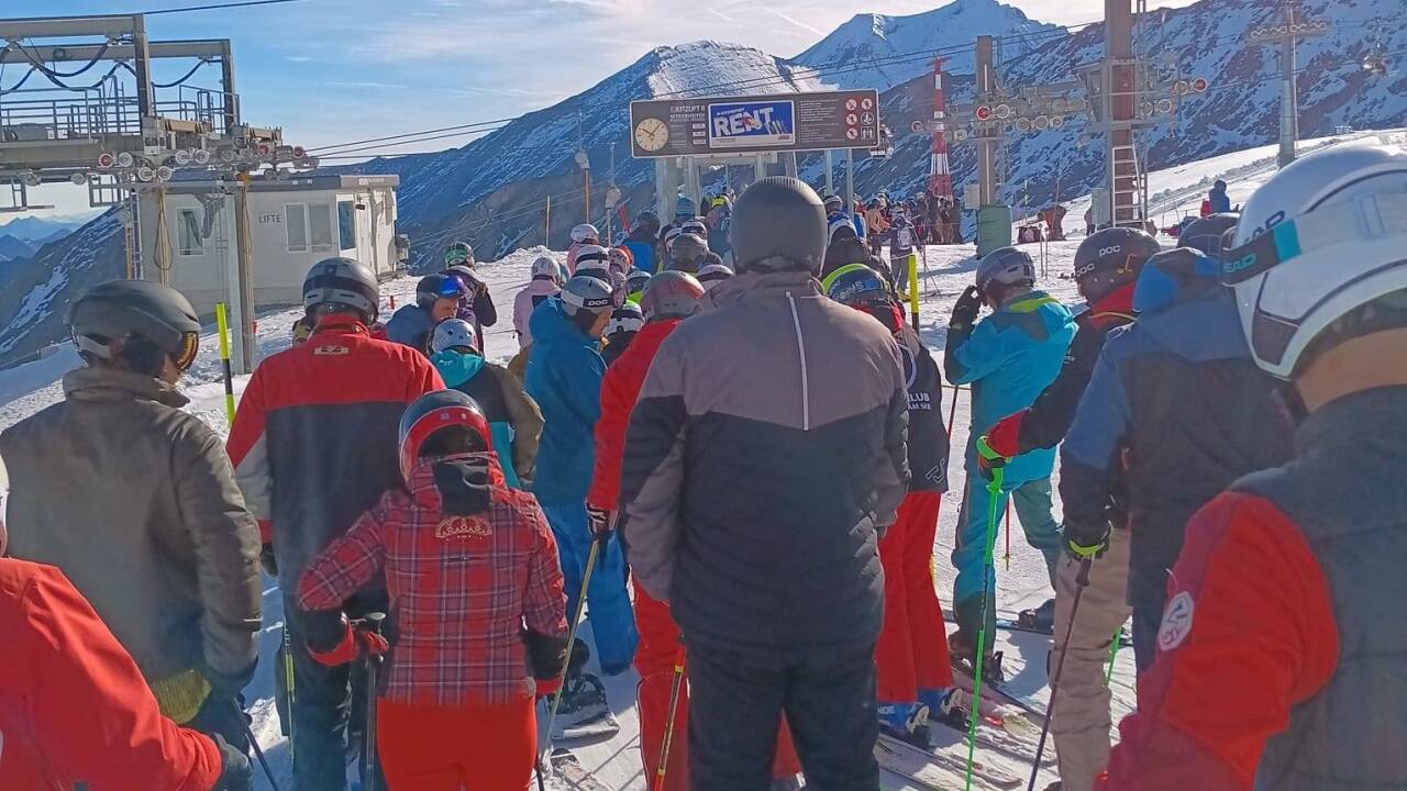 Saisonstart auf dem Kitzsteinhorn: Der Skiwinter 2025/26 ist eröffnet. 