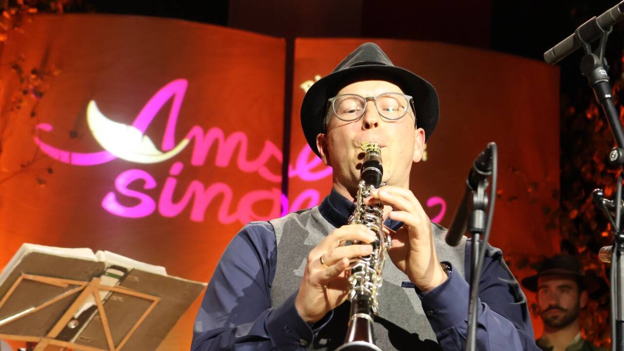 Das Amselsingen wurde zu einer volksmusikalischen Reise durch viele Genres. Michael Schöpf (Hoameligen).  
