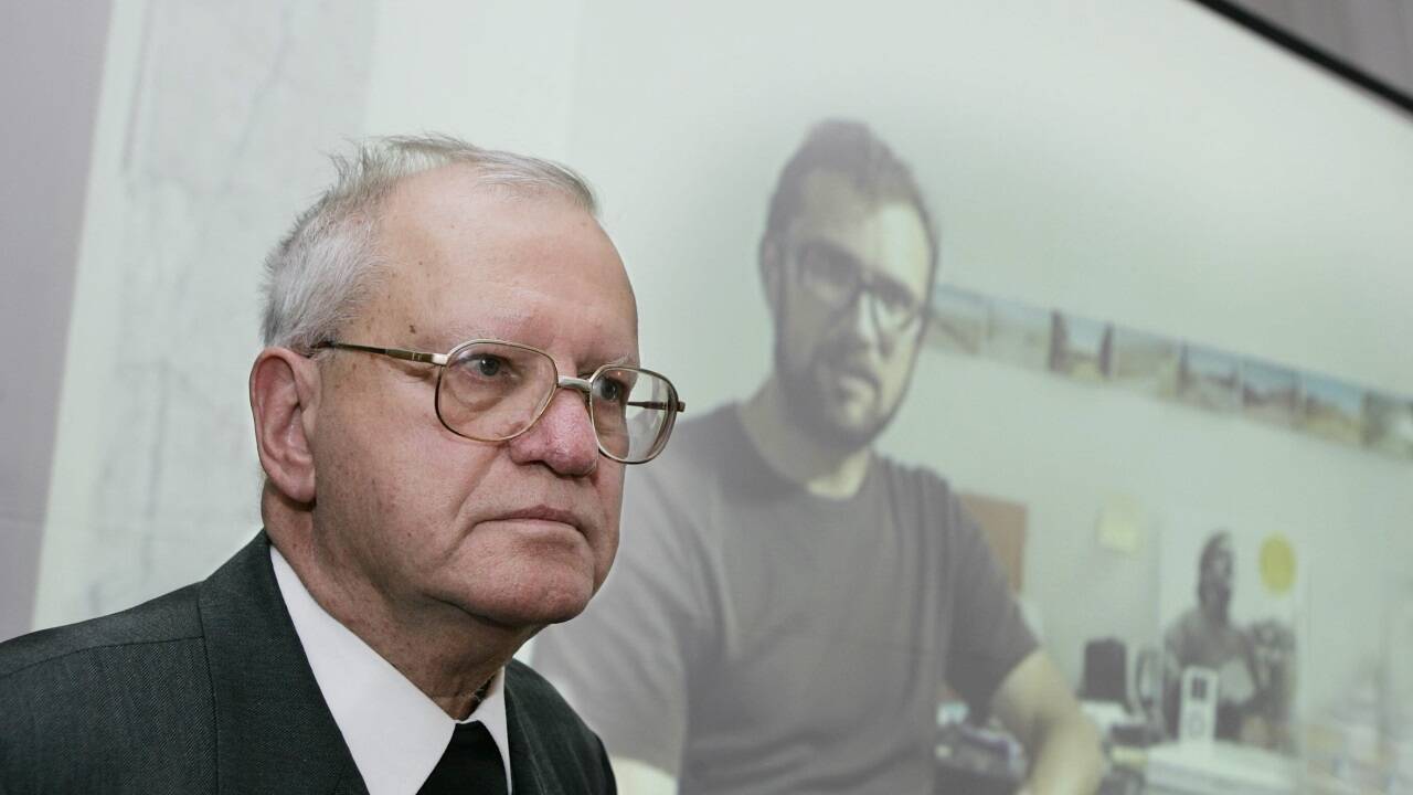 2005: Bei der Verleihung des ersten Kardinal-König-Kunstpreises an Hans Schabus.  