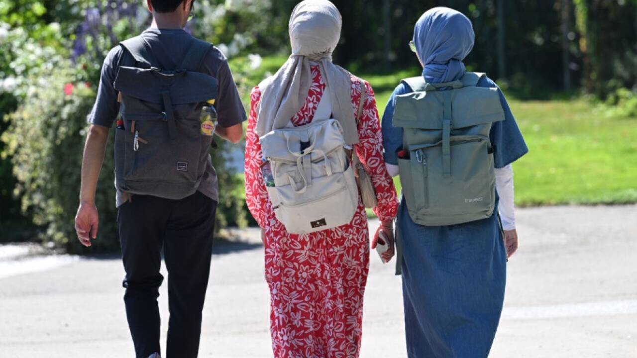 Das Kopftuch soll bis zur achten Schulstufe verboten werden 