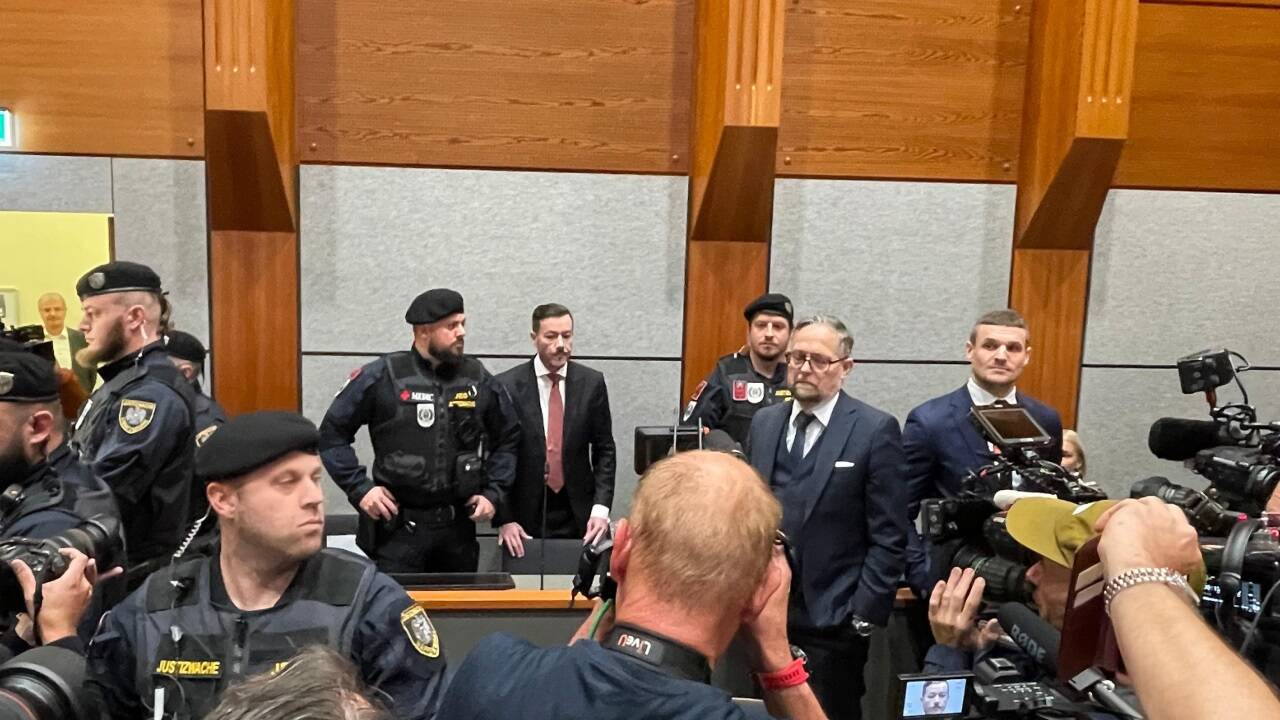 René Benko am Dienstag am Innsbrucker Landesgericht.  