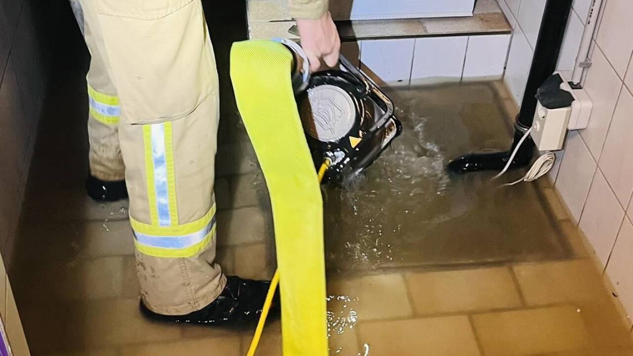 Bilder vom Rohrbruch Einsatz in Bischofshofen. 