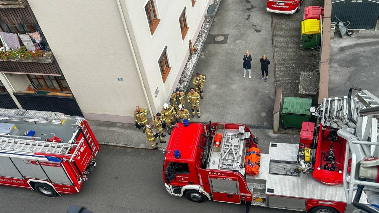Die Bewohner wurden zur Abklärung ins Krankenhaus gebracht. 