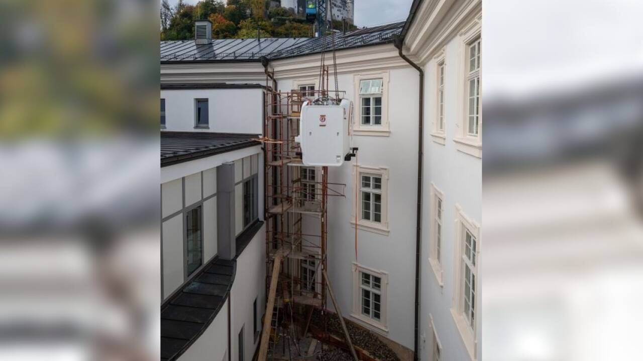 Hochmodernes MRT-Gerät wurde in Krankenhaus der Barmherzigen Brüder Salzburg geliefert 