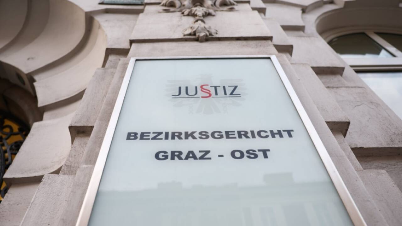 Prozess Ärztin, die Kind in OP mitnahm 