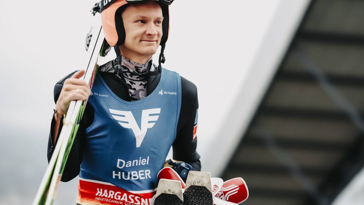 An ein Sprungtraining ist für Teamolympiasieger Daniel Huber vorerst nicht zu denken. 