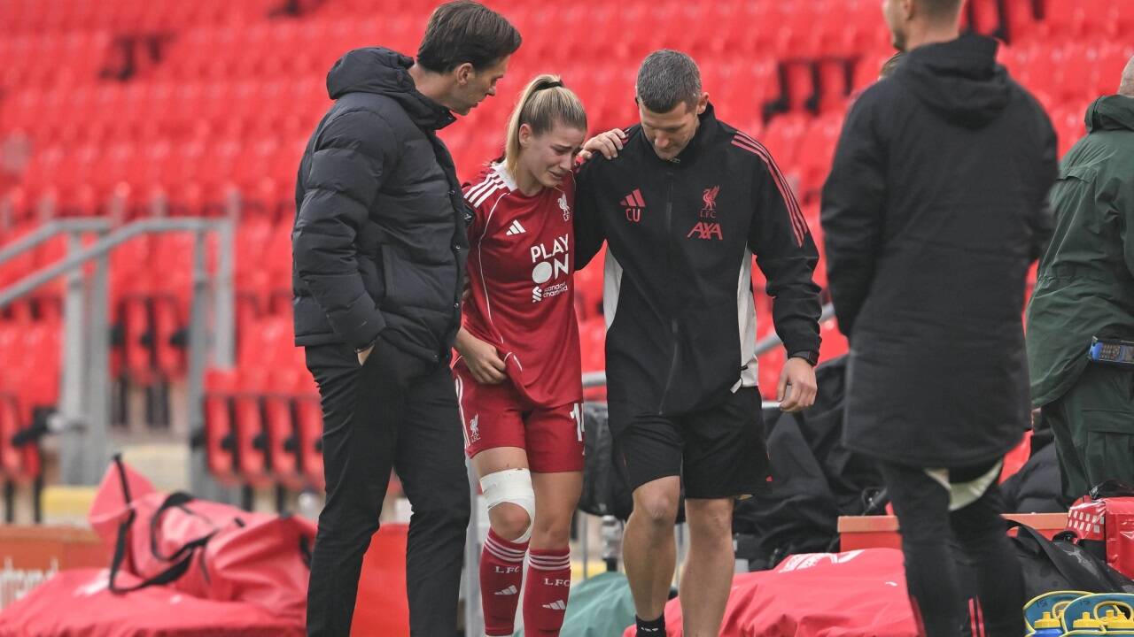 Marie-Therese Höbinger verletzte sich im Ligaspiel von Liverpool gegen Manchester City.  