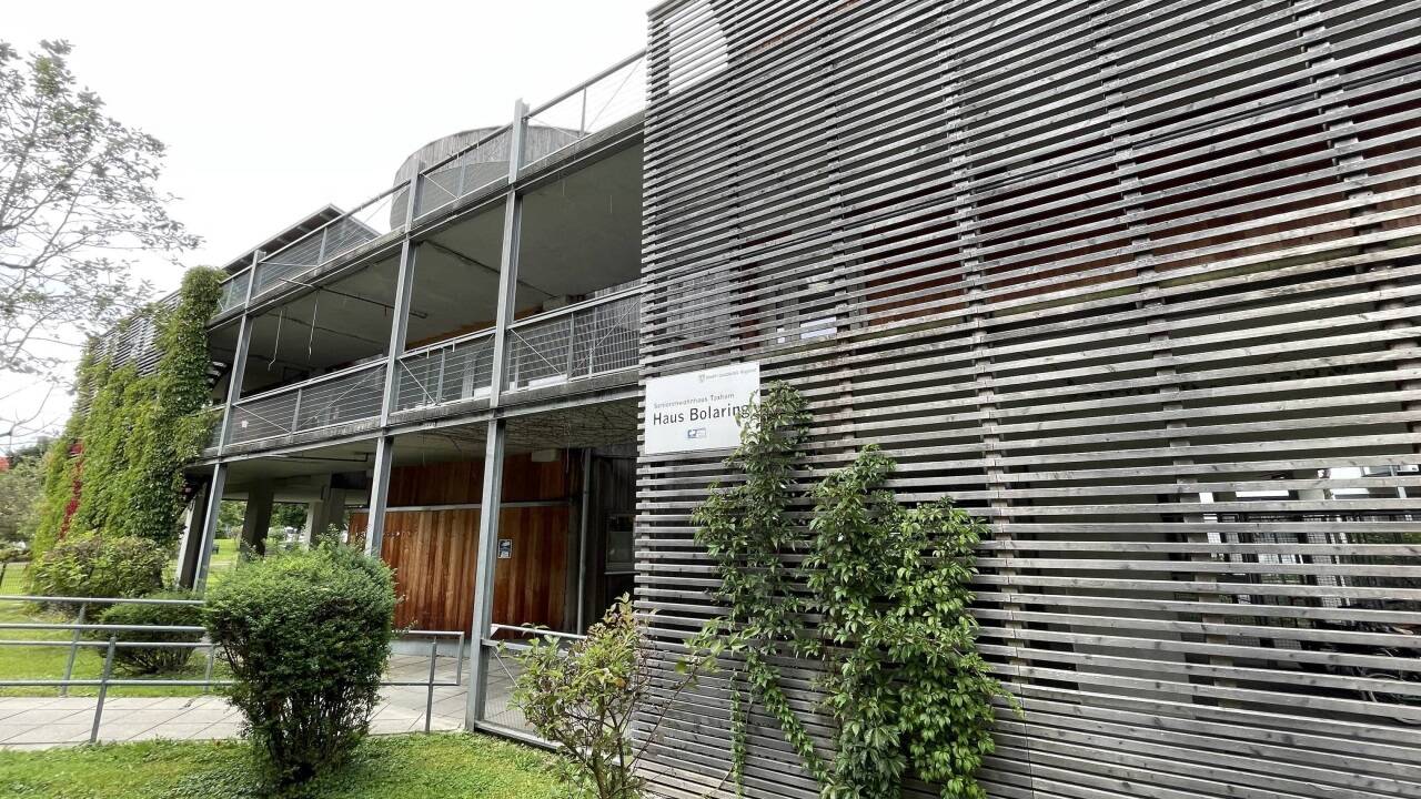 Im Seniorenwohnhaus sollen Personen mit psychischen Beeinträchtigungen betreut werden. Im Seniorenwohnhaus sollen Personen mit psychischen Beeinträchtigungen betreut werden.