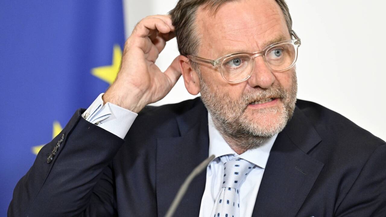 Anti-Bürokratie-Staatssekretär Sepp Schellhorn (Neos) fordert nun mehr Reformeifer von den Bundesländern und Gemeinden. 