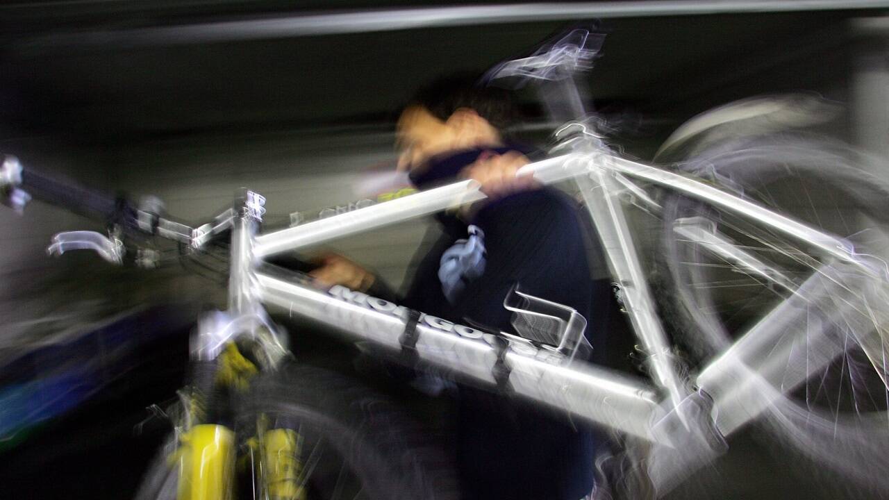 Einbrecher stahlen aus Sportgeschäft im Pongau etliche Fahrräder (Symbolbild). Einbrecher stahlen aus Sportgeschäft im Pongau etliche Fahrräder (Symbolbild).