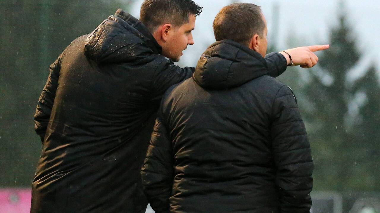 Kristijan Bogosavac (links) springt als Trainer in Grödig ein. 