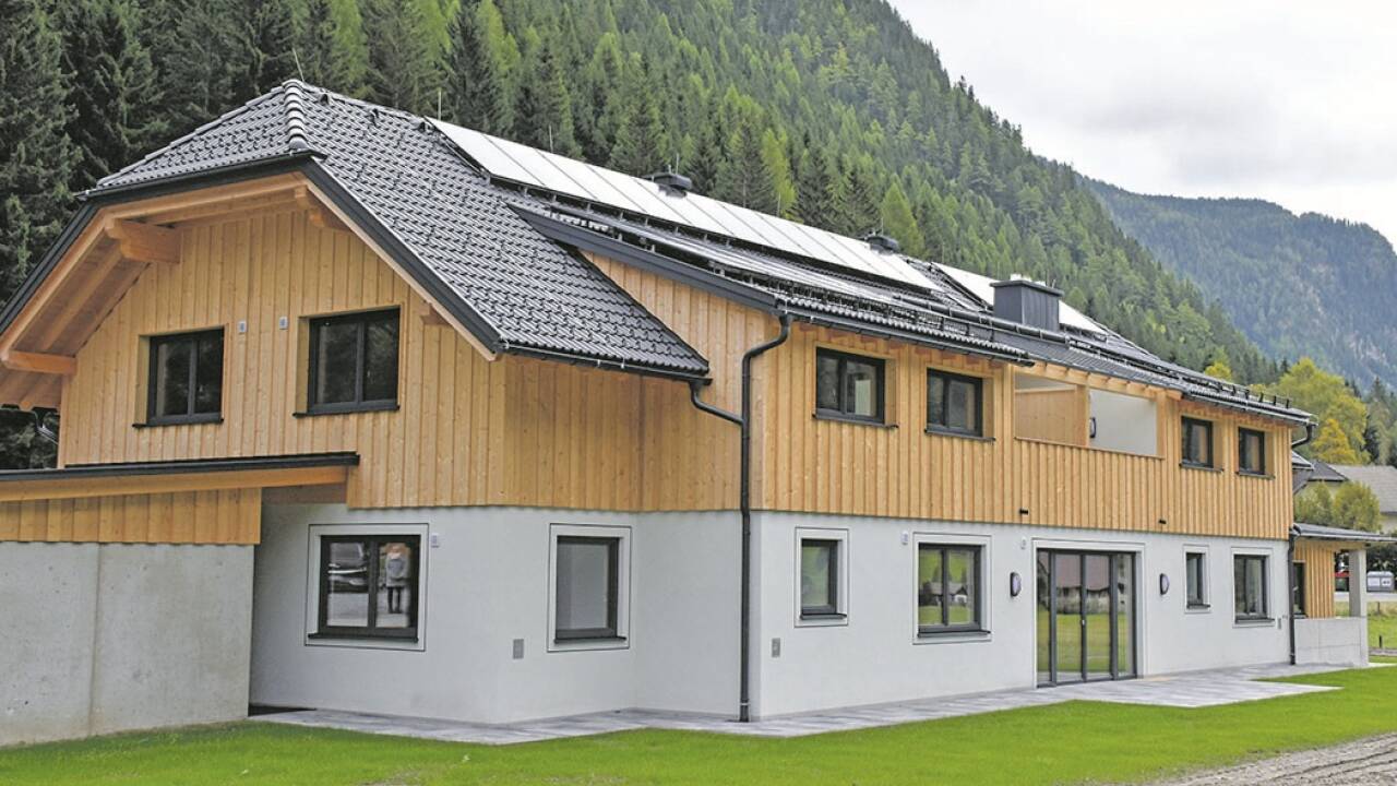 In der Errichtung wurde besonders auf den Werkstoff Holz gesetzt. 