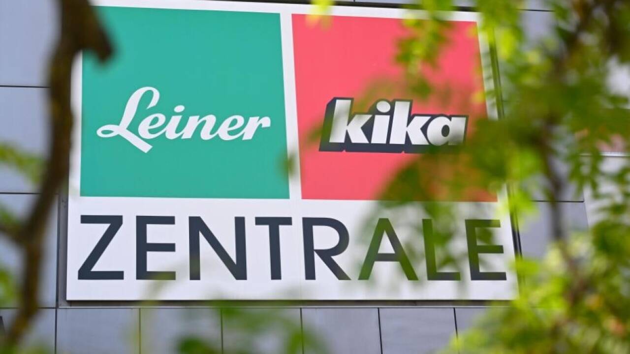 Versteigert werden alle eingetragenen Wort-Bild-Marken und Domains Versteigert werden alle eingetragenen Wort-Bild-Marken und Domains