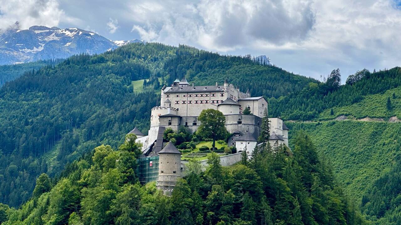 Auf der Burg Hohenwerfen im Pongau wurden einst Schulungen für die künftige NS-Elite abgehalten, außerdem waren hochrangige Gäste geladen.  