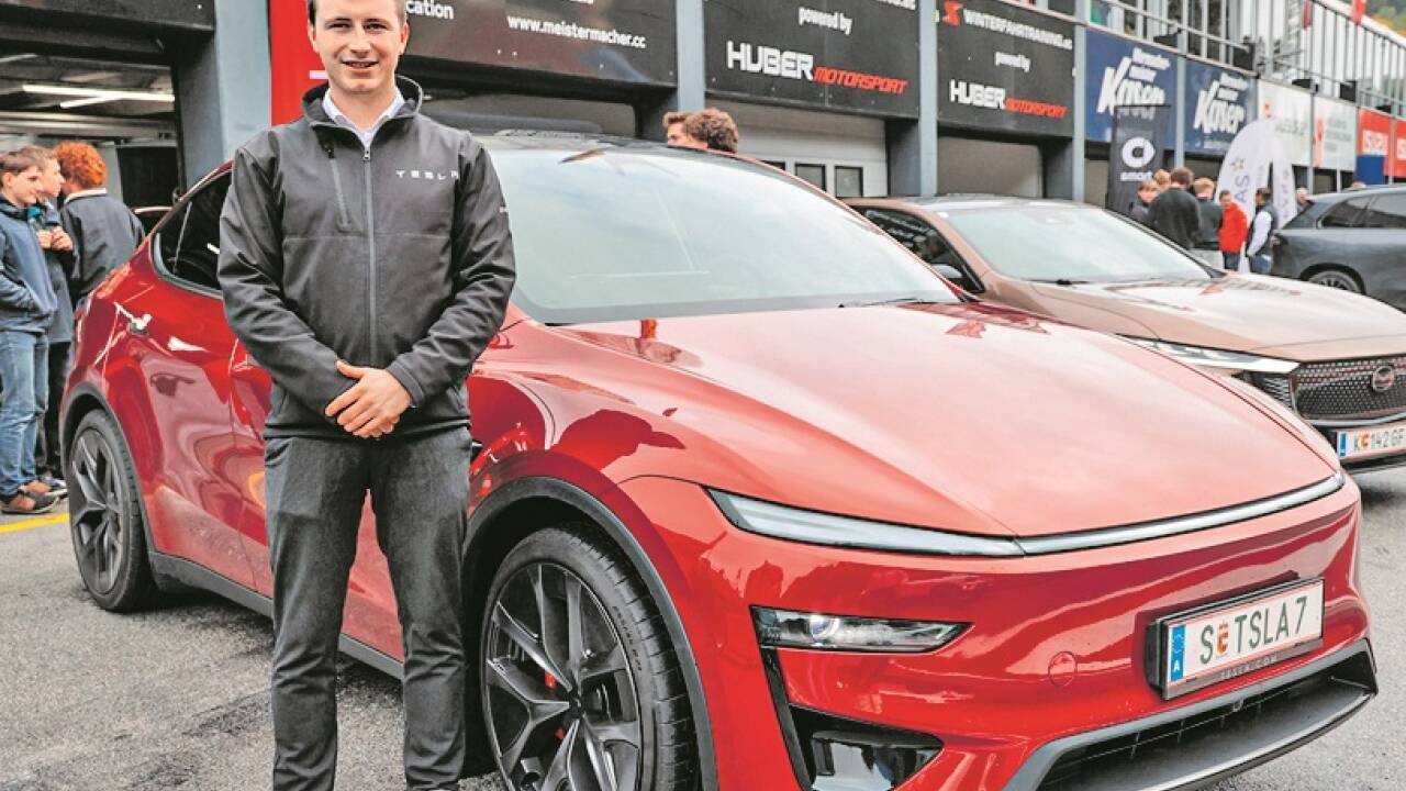 Lukas Schwarz repräsentierte die Marke Tesla. 