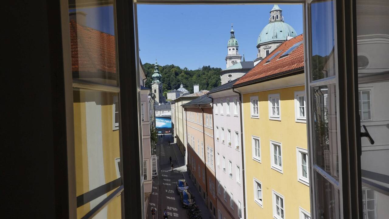 Häuser in der Salzburger Altstadt sind geschützt – Sanierungen können über einen Fonds von Stadt und Land gefördert werden.  
