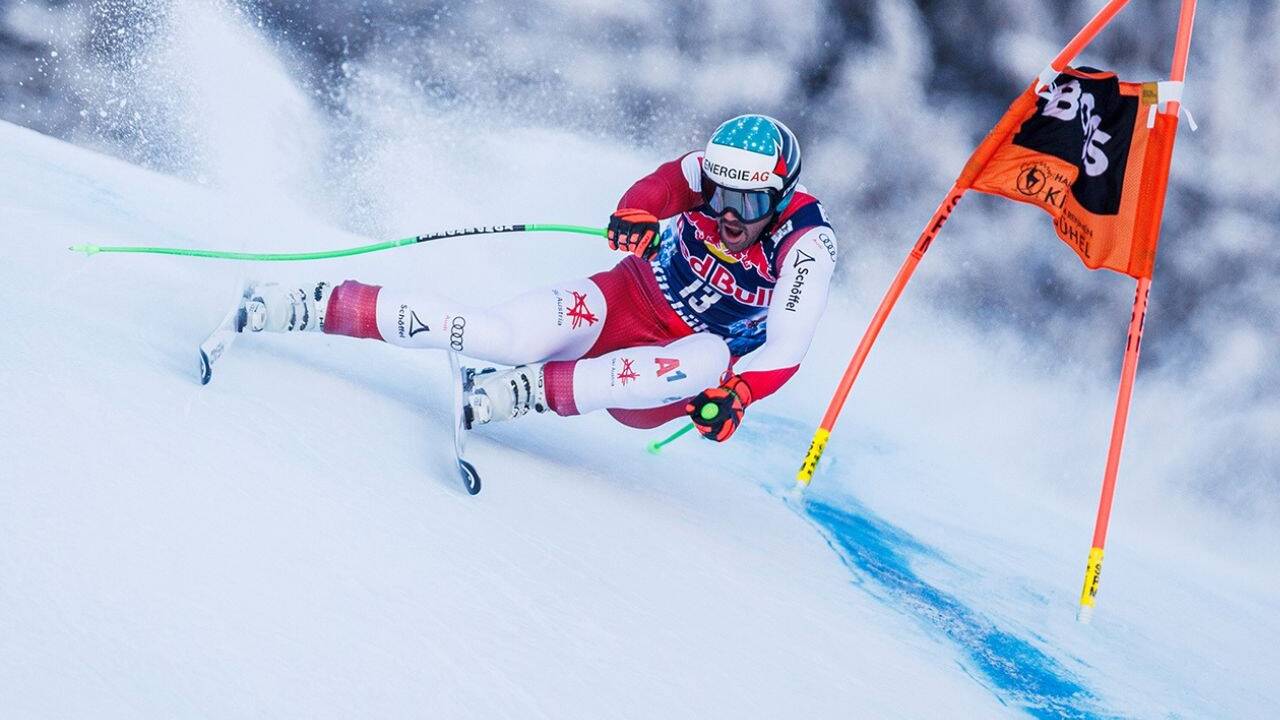 Mit „Downhill Skiers – Ain’t no mountain steep enough“ entsteht ein Kinofilm, der die Faszination, Dramatik und Härte des alpinen Abfahrts-Weltcups wie nie zuvor auf die Leinwand bringt. 