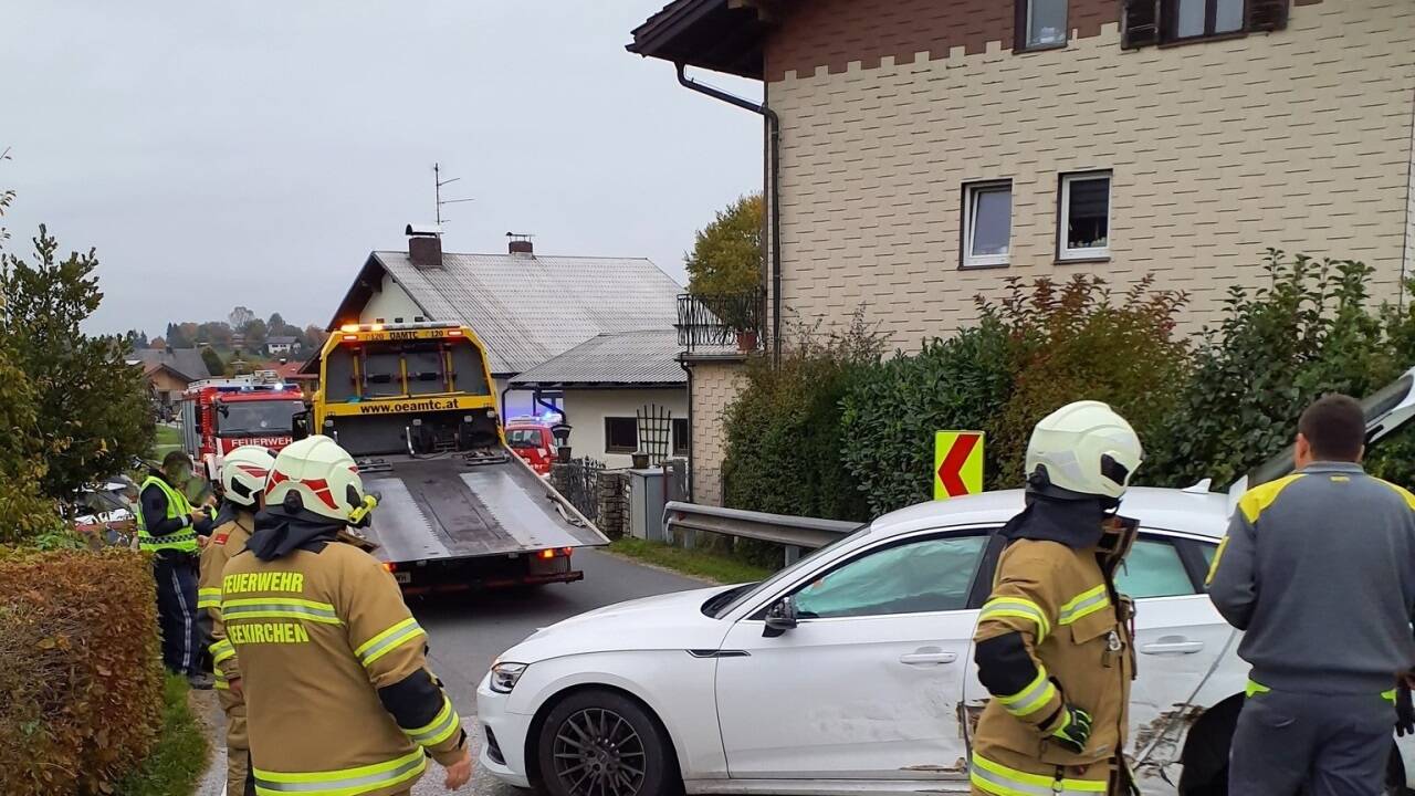 Zum Unfall kam es gegen 7 Uhr früh in der Mühlbacherstraße. 