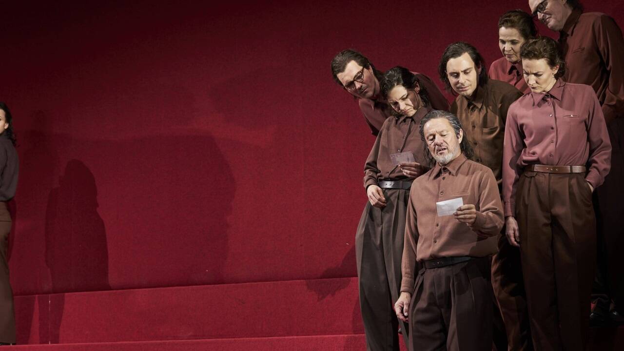Szene aus „Auslöschung“ im Burgtheater 