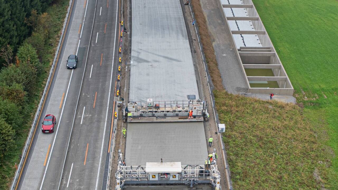 Vier schmale Fahrspuren auf einer Richtungsfahrbahn waren für viele Autofahrer eine Herausforderung.  