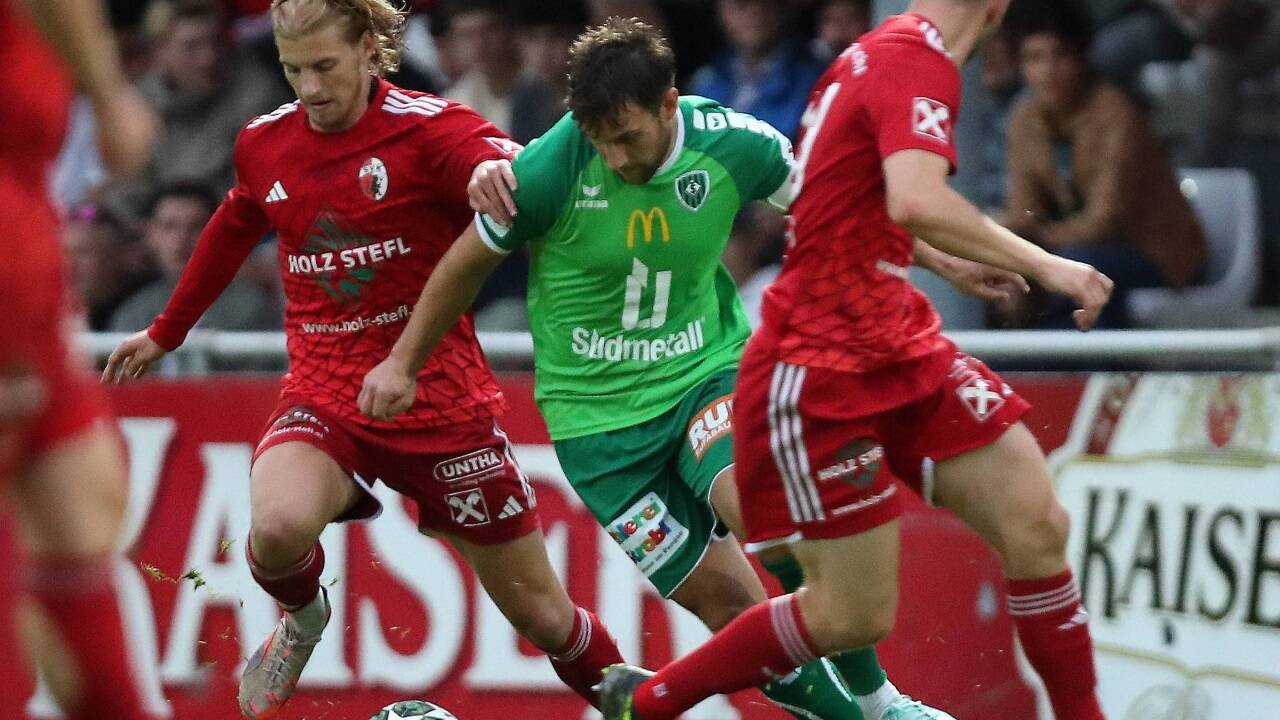 Justin Mühlbauer (links) und Co. wollen in der Westliga weiter für Furore sorgen. Justin Mühlbauer (links) und Co. wollen in der Westliga weiter für Furore sorgen.