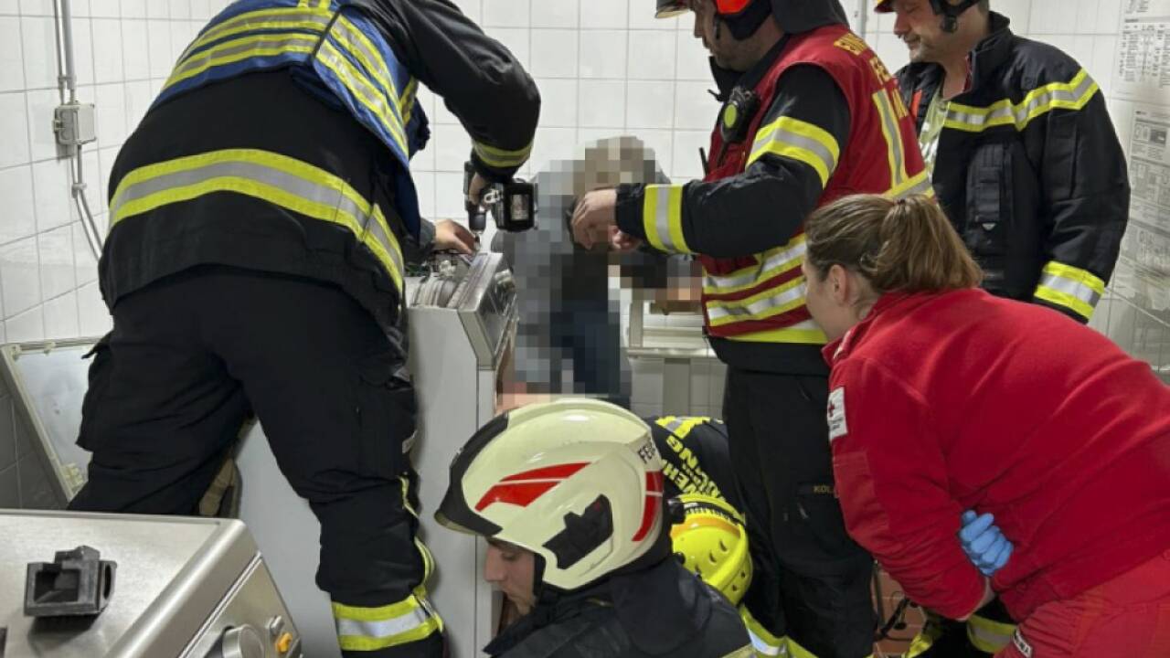 Die Feuerwehr befreite das Mädchen 