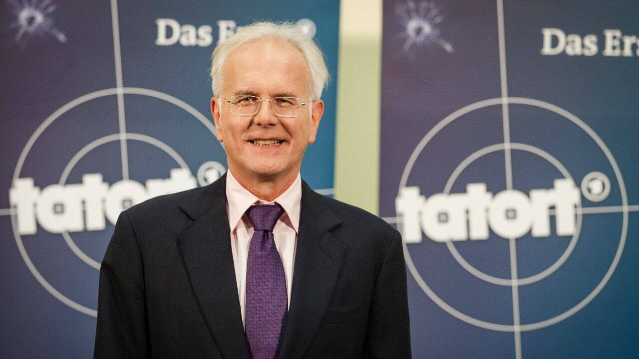 "Tatort": Harald Schmidt hat für drei Folgen unterschrieben "Tatort": Harald Schmidt hat für drei Folgen unterschrieben