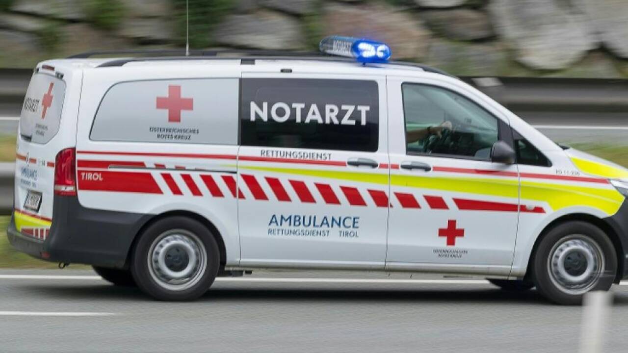 30-Jähriger in NÖ unter Hoflader eingeklemmt und getötet 30-Jähriger in NÖ unter Hoflader eingeklemmt und getötet