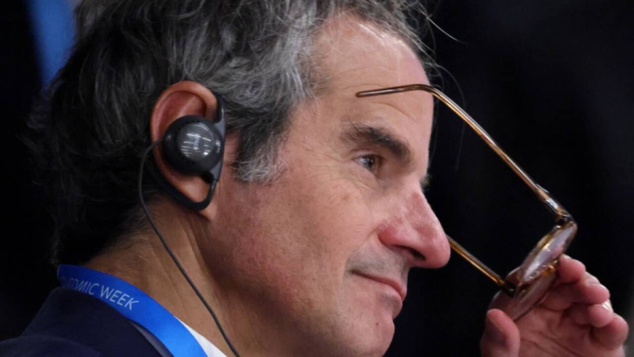 IAEA-Chef Rafael Grossi etwas besorgt 