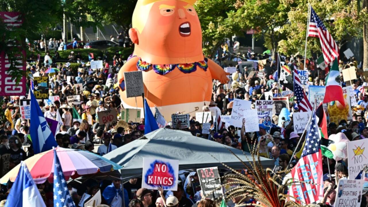 Massenproteste gegen Trump in den USA 
