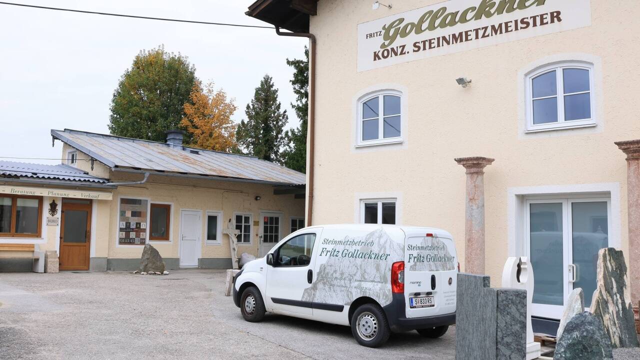 Bei den Gollackners in der Nonntaler Hauptstraße. 