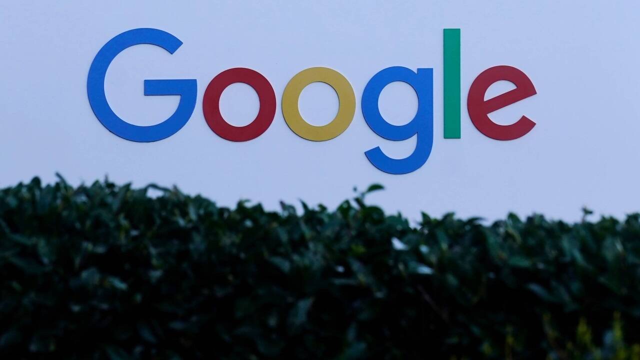 Der Streit über die Aufsicht für Social-Media-Anbieter sowie Digital- und KI-Riesen wie Google und ChatGPT ist eines der Topthemen bei den Medientagen München. 