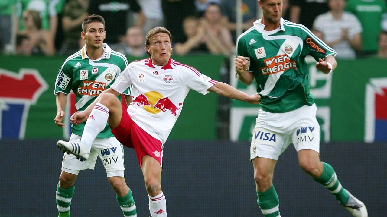 Laszlo Bodnar (Mitte) absolvierte insgesamt 85 Pflichtspiele für Red Bull Salzburg.  