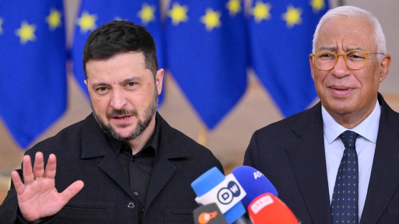 Beim EU-Gipfel am Donnerstag in Brüssel: Selenskyj und Ratspräsident António Costa hoffen, dass sich Putin von den neuen US-Maßnahmen gegen russische Ölkonzerne aufhalten lässt. Beim EU-Gipfel am Donnerstag in Brüssel: Selenskyj und Ratspräsident António Costa hoffen, dass sich Putin von den neuen US-Maßnahmen gegen russische Ölkonzerne aufhalten lässt.