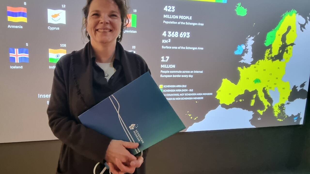 Museumsdirektorin Martina Kneip ist stolz auf ihr rundum erneuertes und ...   Museumsdirektorin Martina Kneip ist stolz auf ihr rundum erneuertes und ...