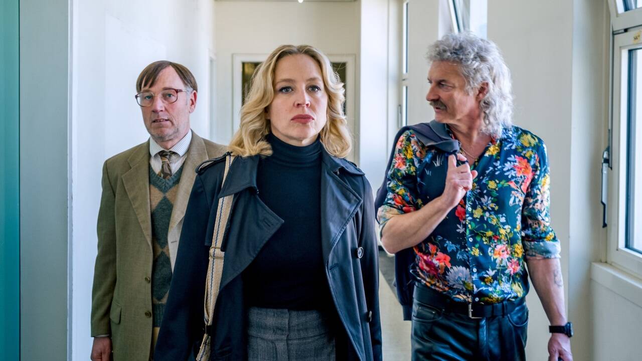 Roland Düringer (Breitfuß), Nina Proll (Sandmann) und Alfred Dorfer (Weber), von links.  Roland Düringer (Breitfuß), Nina Proll (Sandmann) und Alfred Dorfer (Weber), von links.