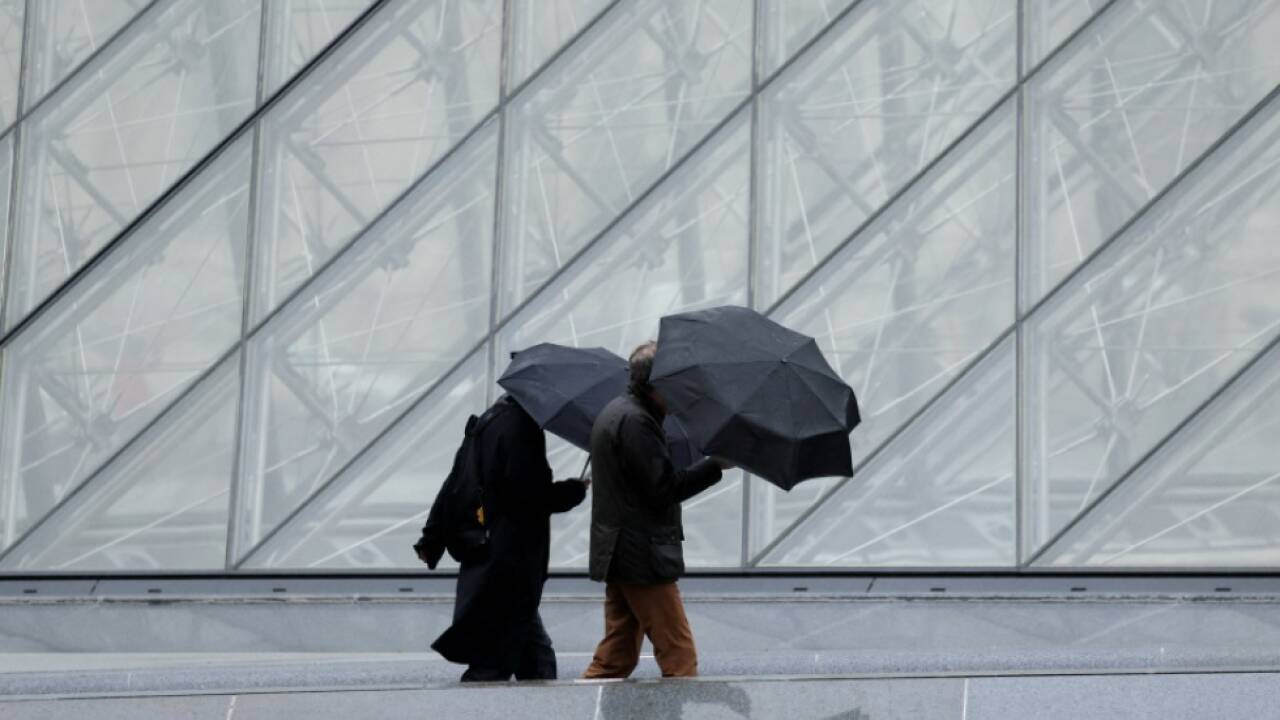 Trübe Stimmung nach Einbruch in den Louvre 