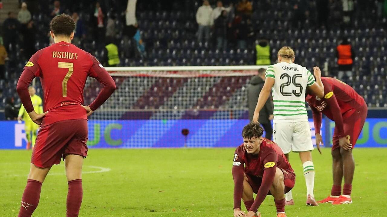 Red Bull Salzburg kassierte gegen Ferencvaros eine besonders schmerzhafte Niederlage.  Red Bull Salzburg kassierte gegen Ferencvaros eine besonders schmerzhafte Niederlage.