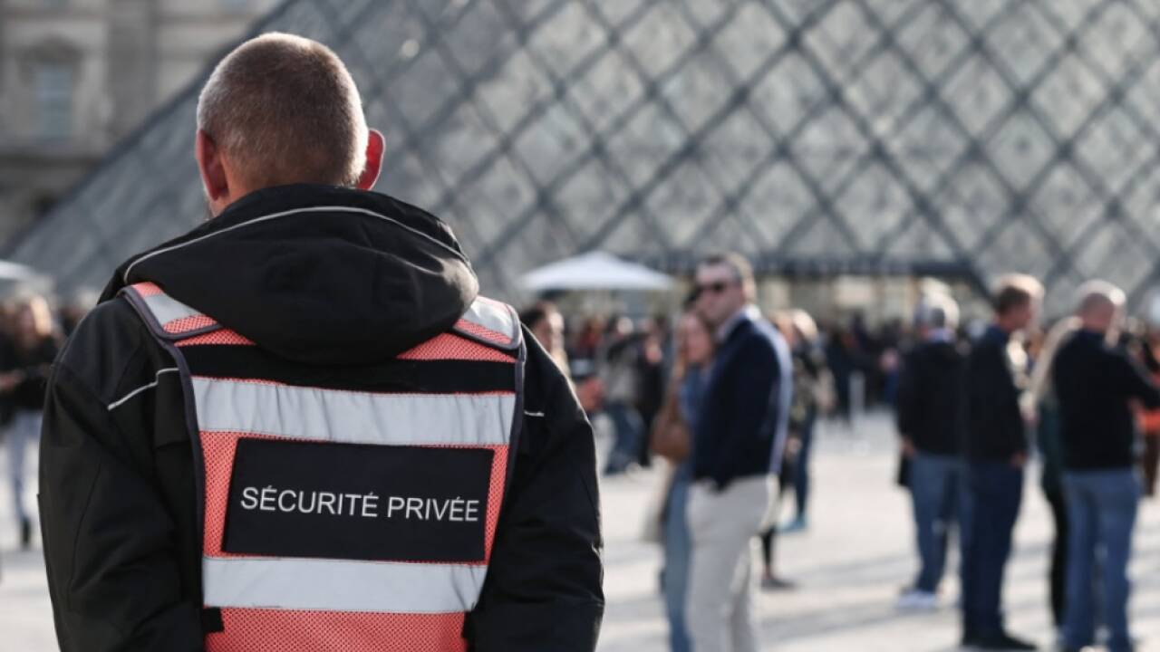 Nach dem Einbruch im Louvre steht die Sicherheit auf dem Prüfstand  Nach dem Einbruch im Louvre steht die Sicherheit auf dem Prüfstand